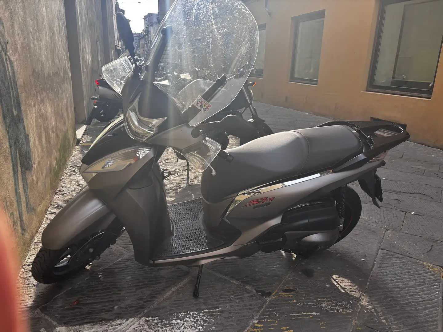 Honda SH 300 - 1