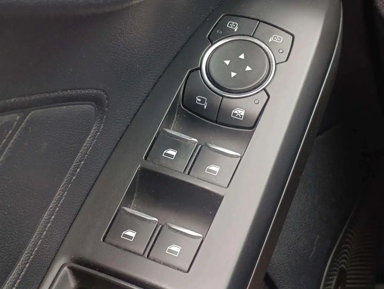 Ford Focus Active 1.0 EcoBoost * Garantie * Toit ouvrant * Carplay * GPS *, миниатюра 17