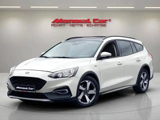 Ford Focus main image
