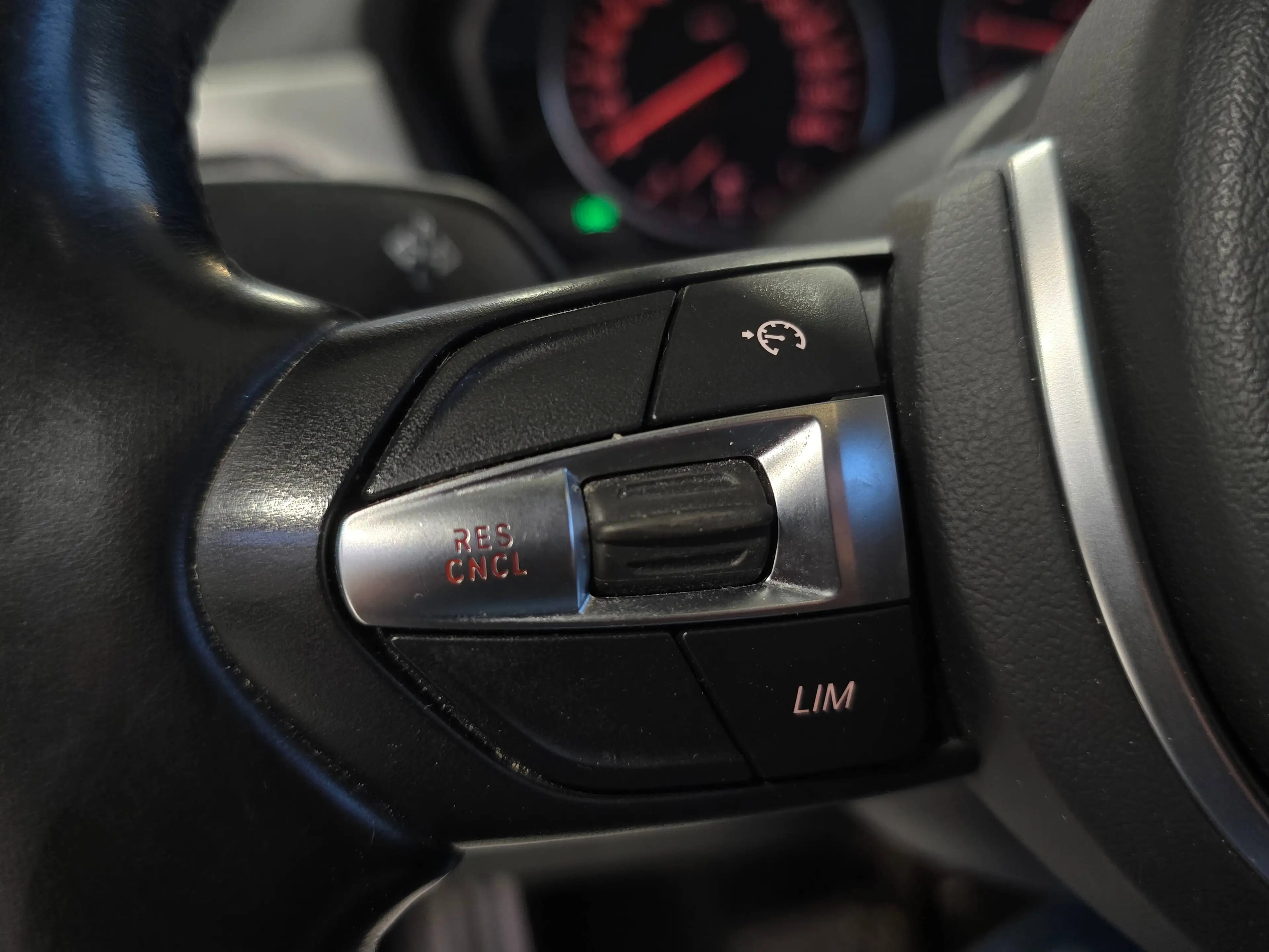 BMW X1 X1 1.5i / M-pack / Eerste eigenaar / Premier propriétaire / Leder — photo 14