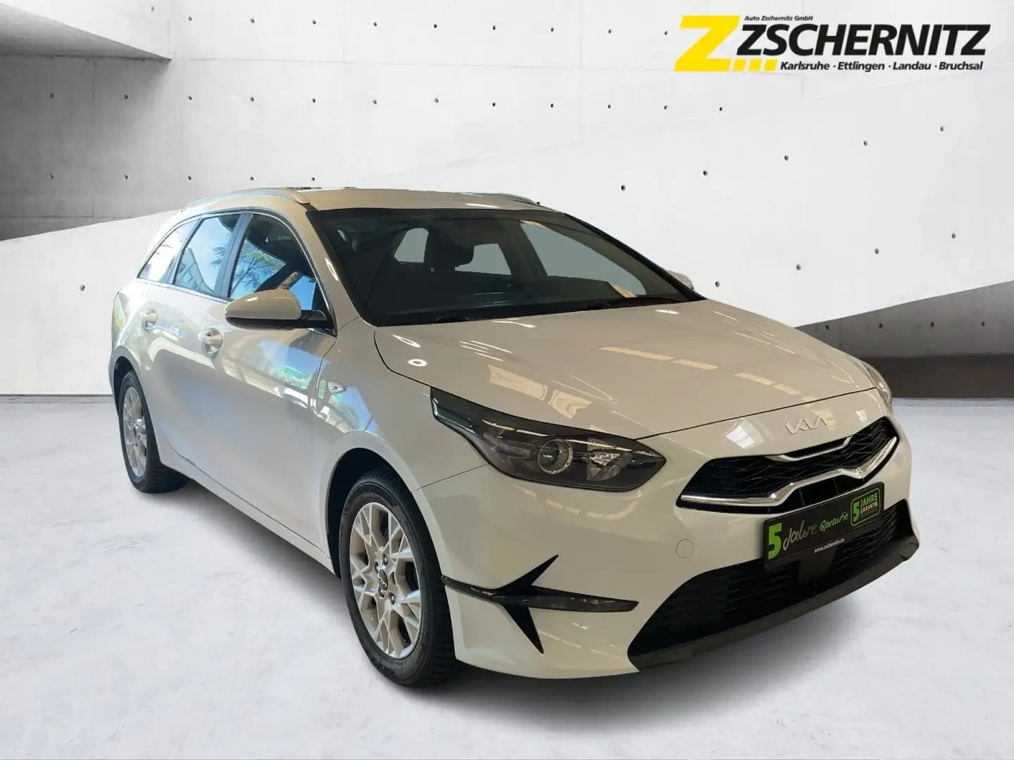 Kia Ceed SW / cee'd SW Ceed Sportswagon 1.6 CRDi  Vision Navi FLA LM Bílá - 2