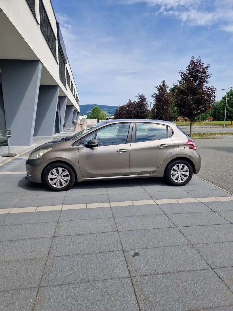 Peugeot 208 Active 1,4 HDI 68 FAP - 1