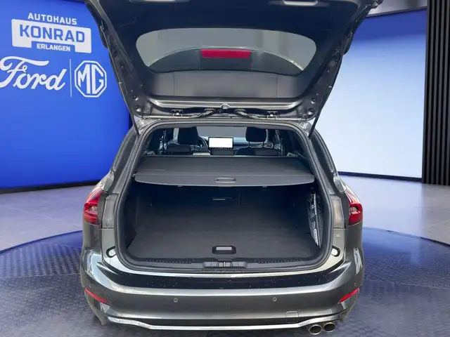 Ford Focus view 7
