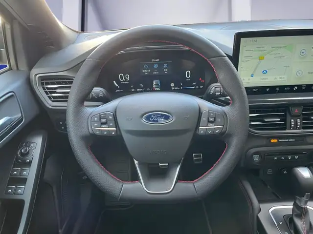 Ford Focus view 11