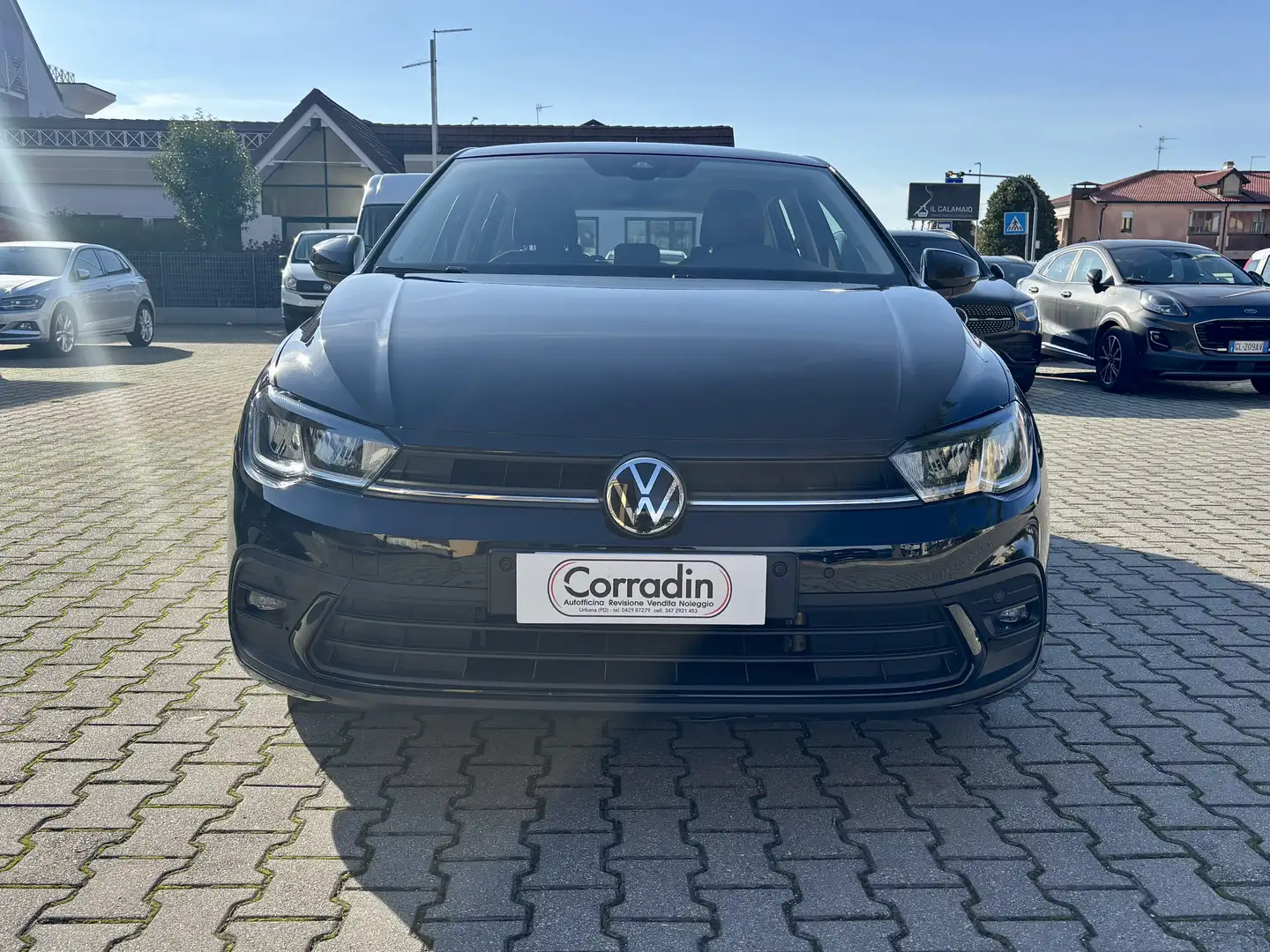 Volkswagen Polo Polo VI New Model 1.0 evo Life 80cv Schwarz - 2