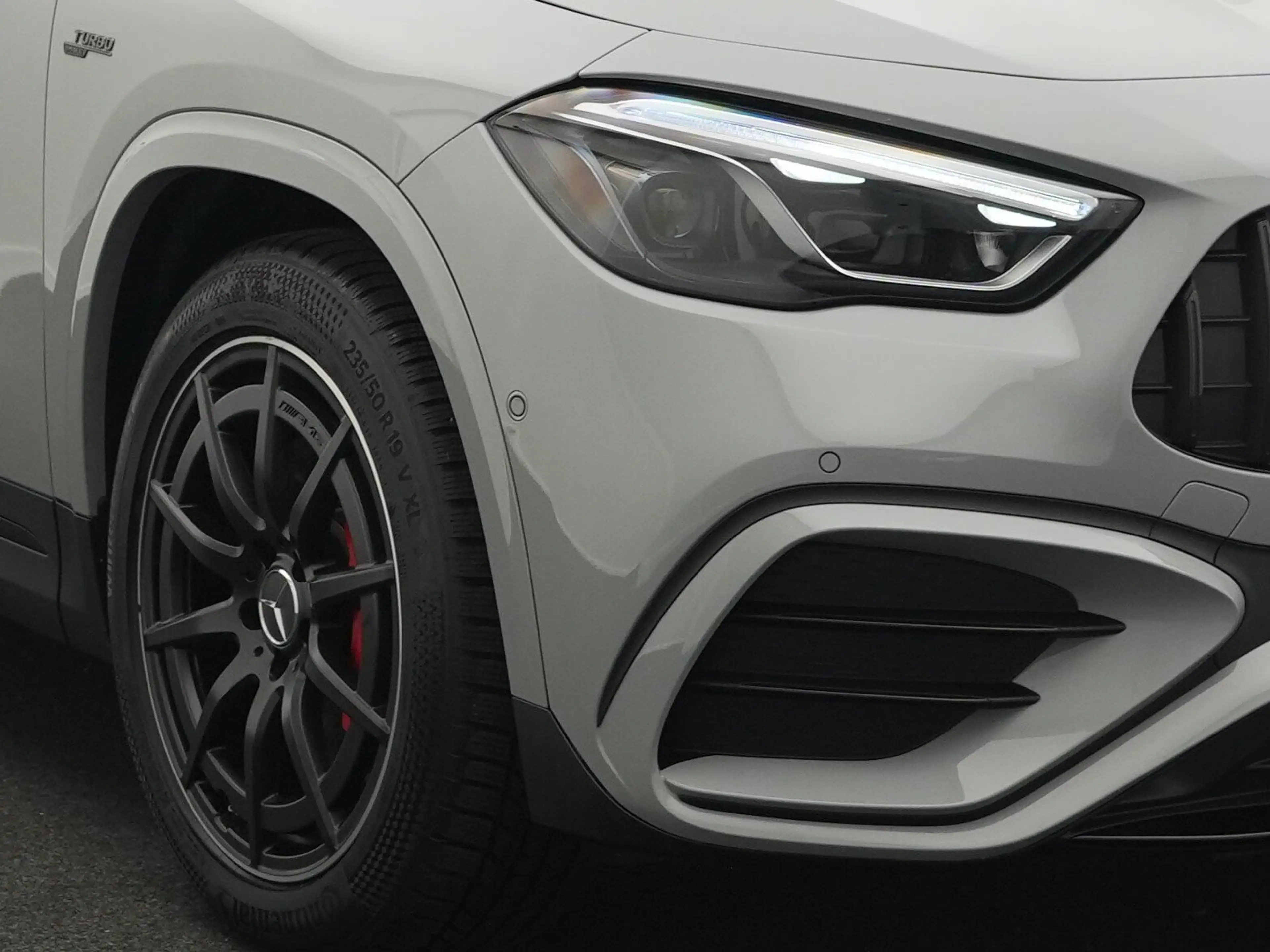 Mercedes-Benz GLA 35 AMG Mercedes-AMG GLA 35 4MATIC Multi+Kamera+Night+Totw+MBUX — photo 9