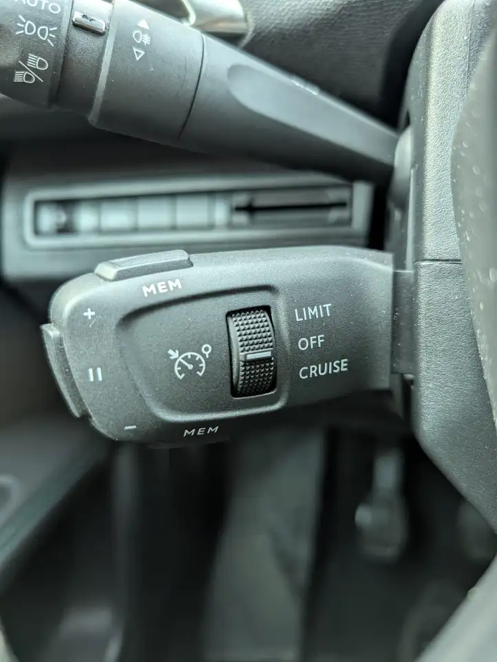 Peugeot 3008 1.2 Allure Pack Navi Kamera LED, миниатюра 15