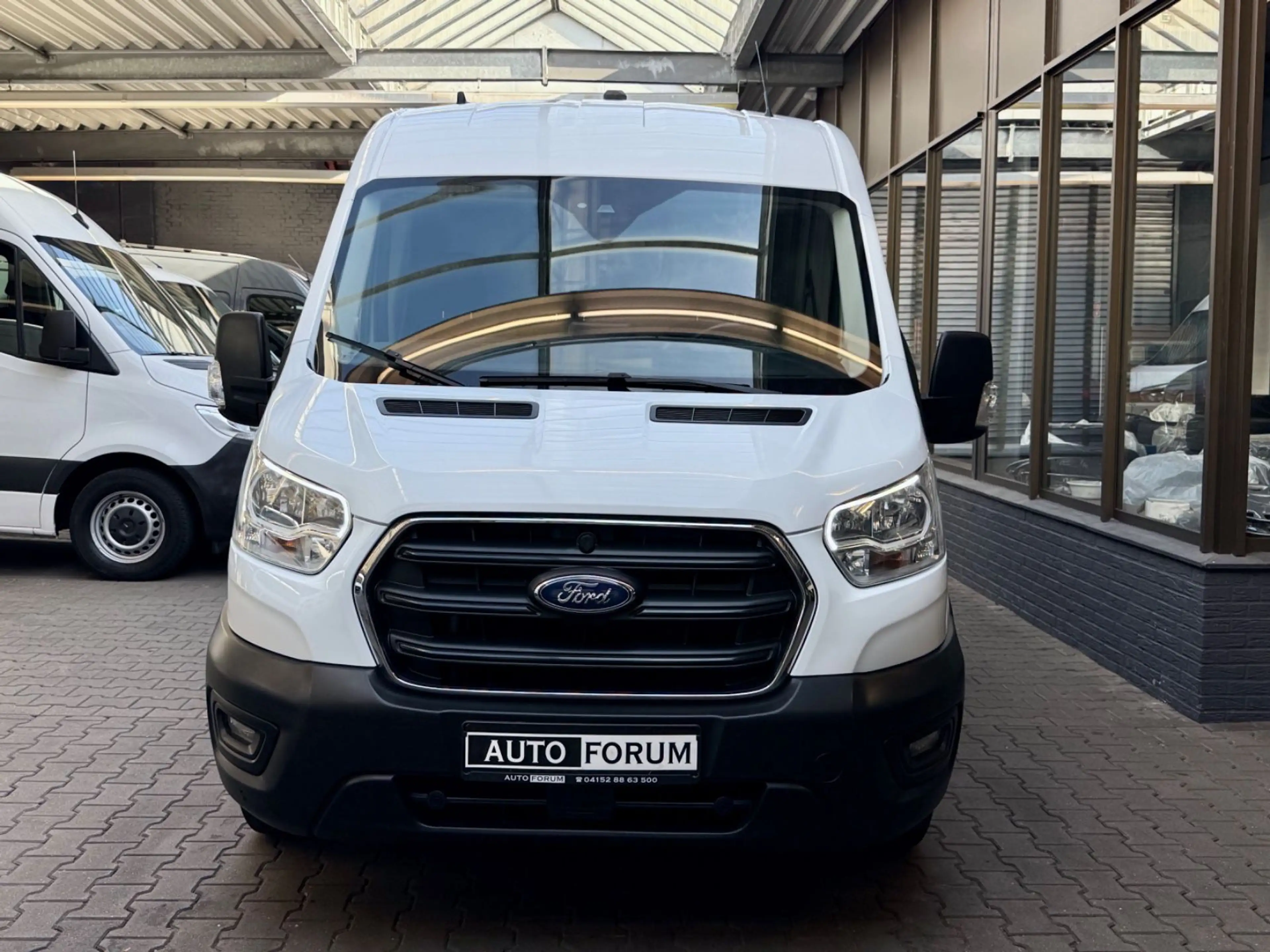 Ford Transit 2.0 D L2H2 4X4 3,5t AHK CAM KLIMA NAVI — photo 3