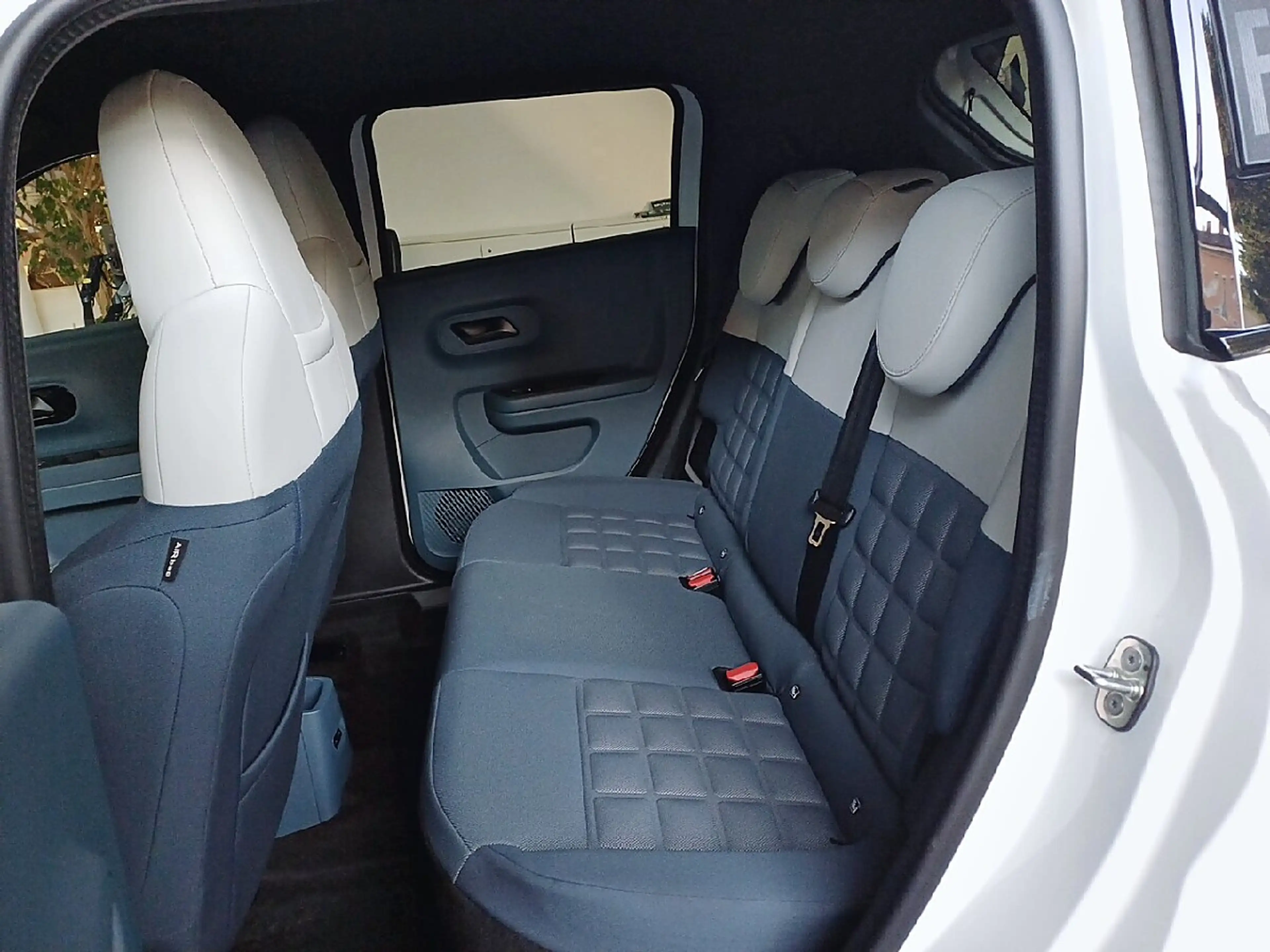 Fiat Grande Panda 1.2 T 100 La Prima — photo 10