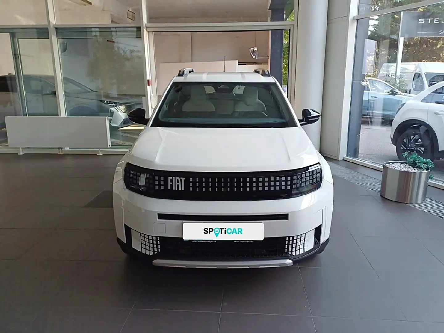 Fiat Grande Panda 1.2 T 100 La Prima Weiß - 2