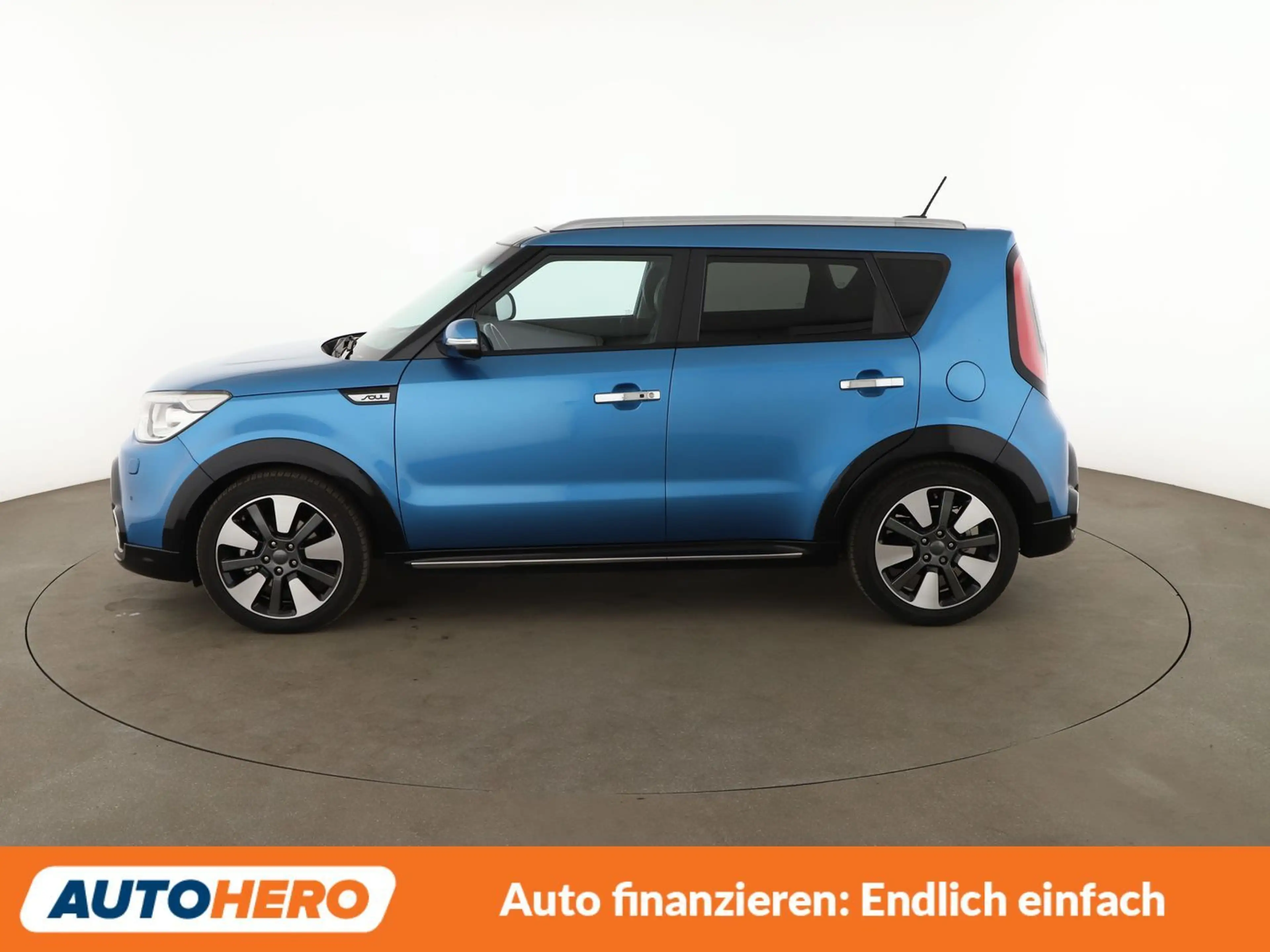 Kia Soul 1.6 CRDi Platin*NAVI*XENON*PDC*SHZ*SPUR* — photo 3