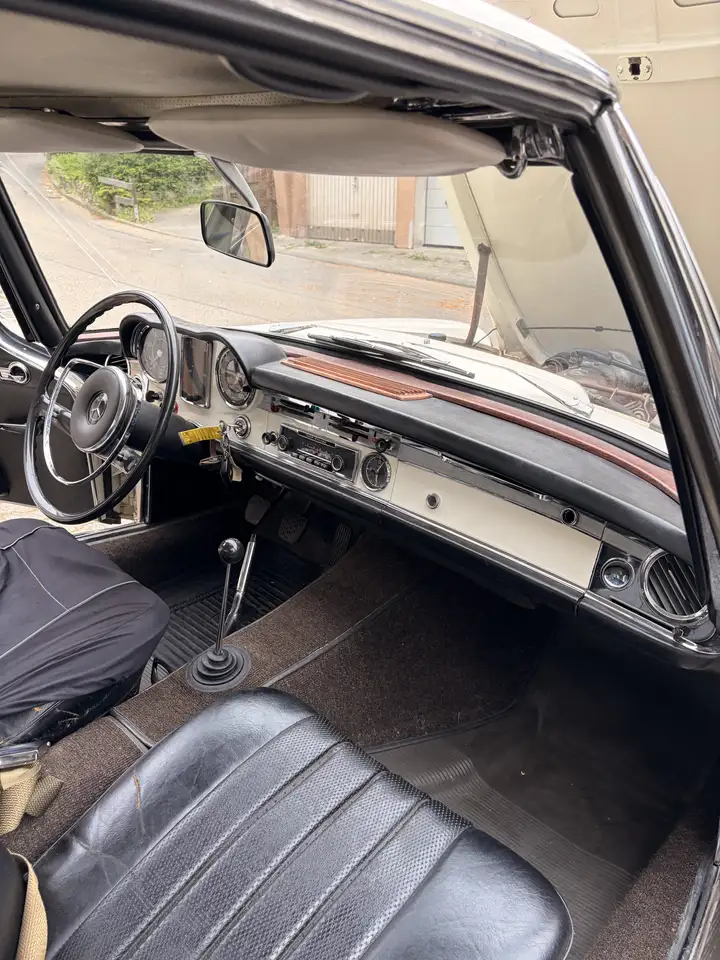 Mercedes-Benz SL 230 Pagode, foto 4