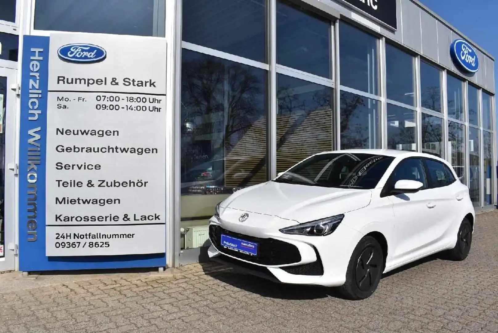 MG MG3 1.5 Hybrid+ 143kW Standard Blanc - 1