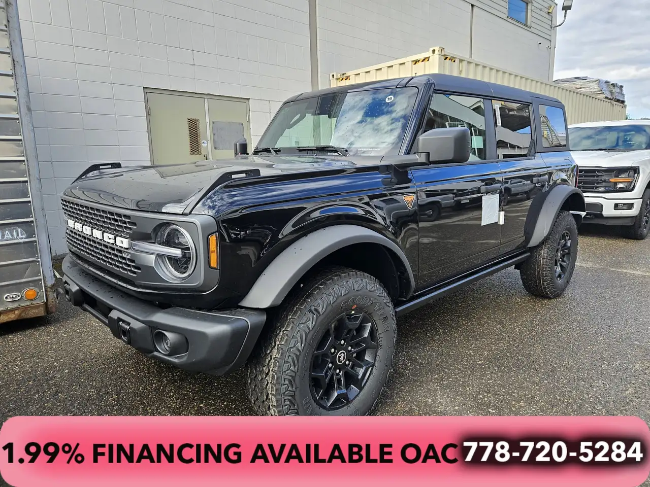 Ford Bronco photo Ford Bronco