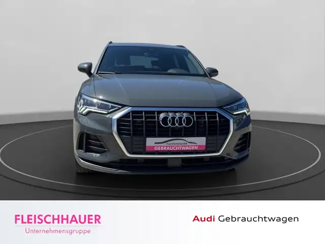 Audi Q3 view 2