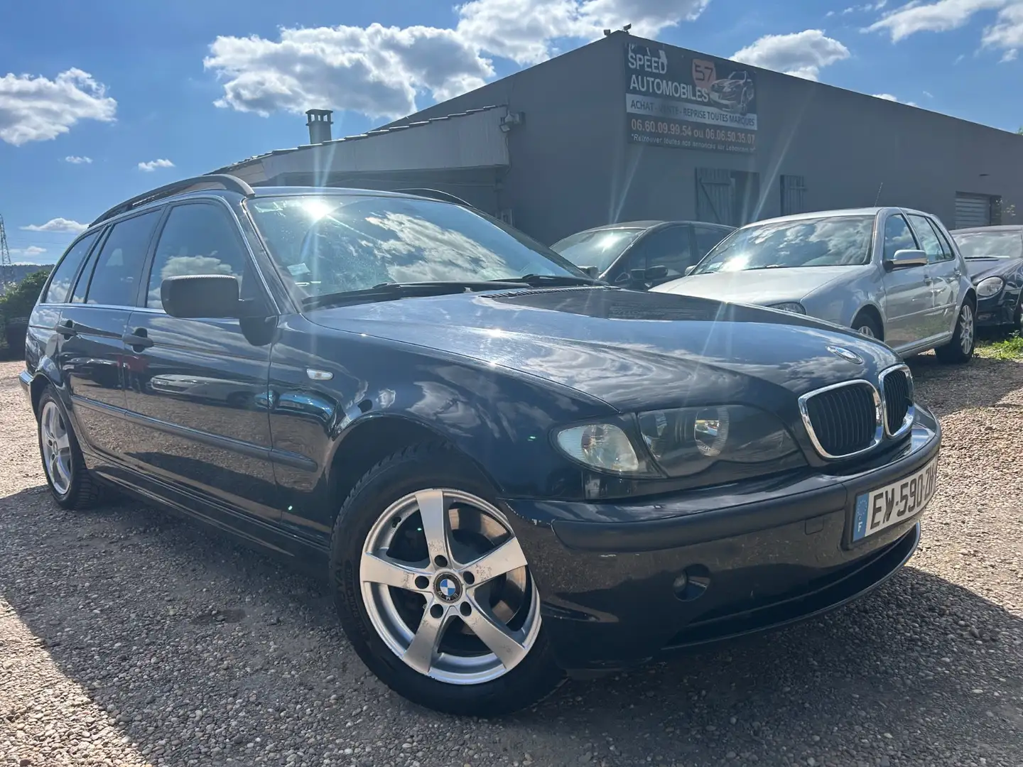BMW 320 320D TOURING Noir - 1