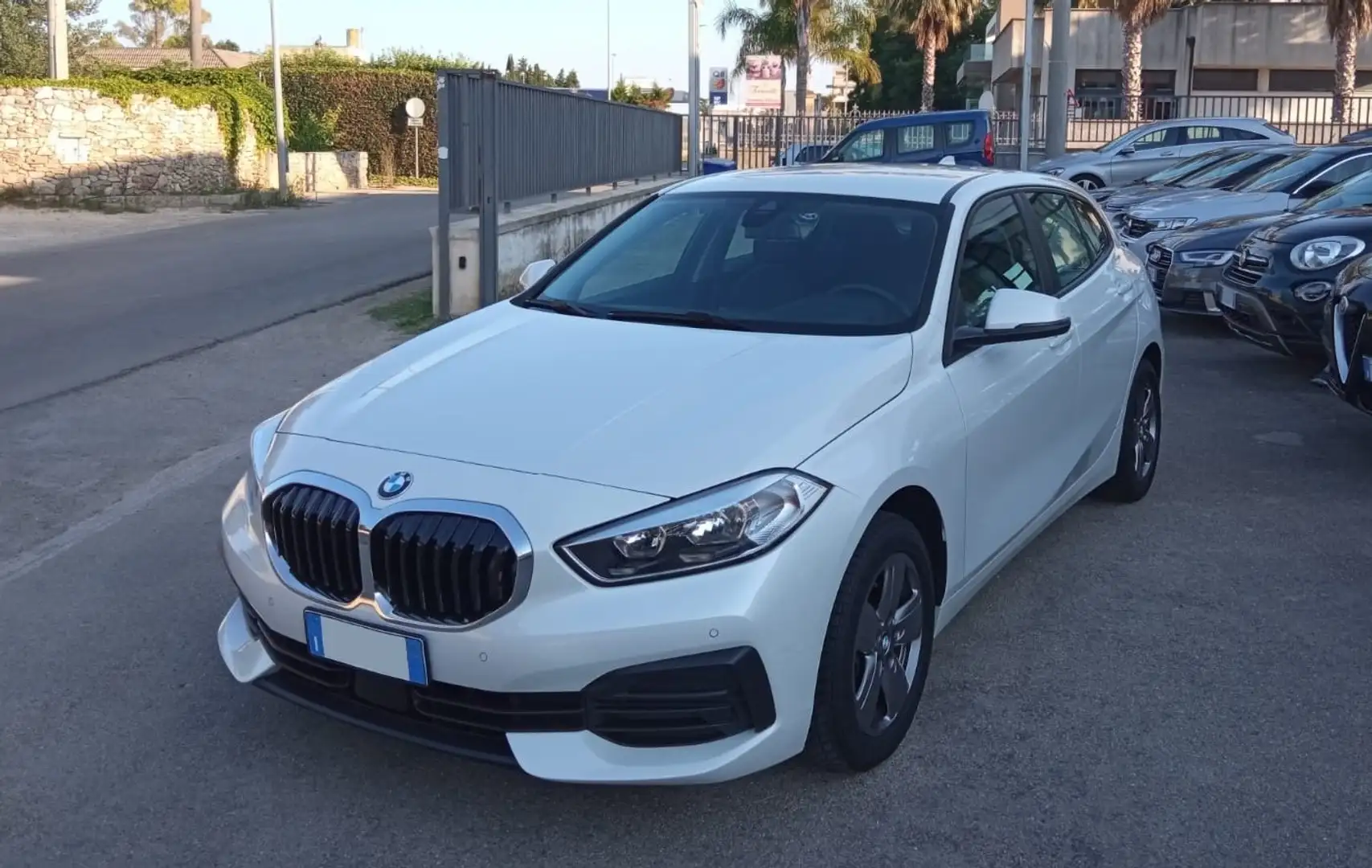 BMW 116 116d Advantage Steptronic Bianco - 2