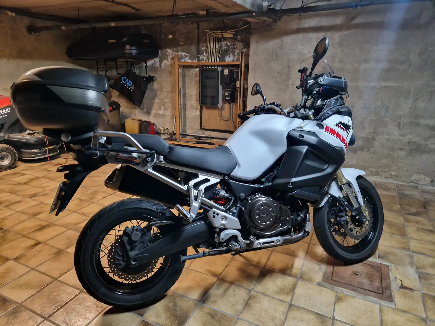 Yamaha XTZ 1200 Super Ténéré White - 1