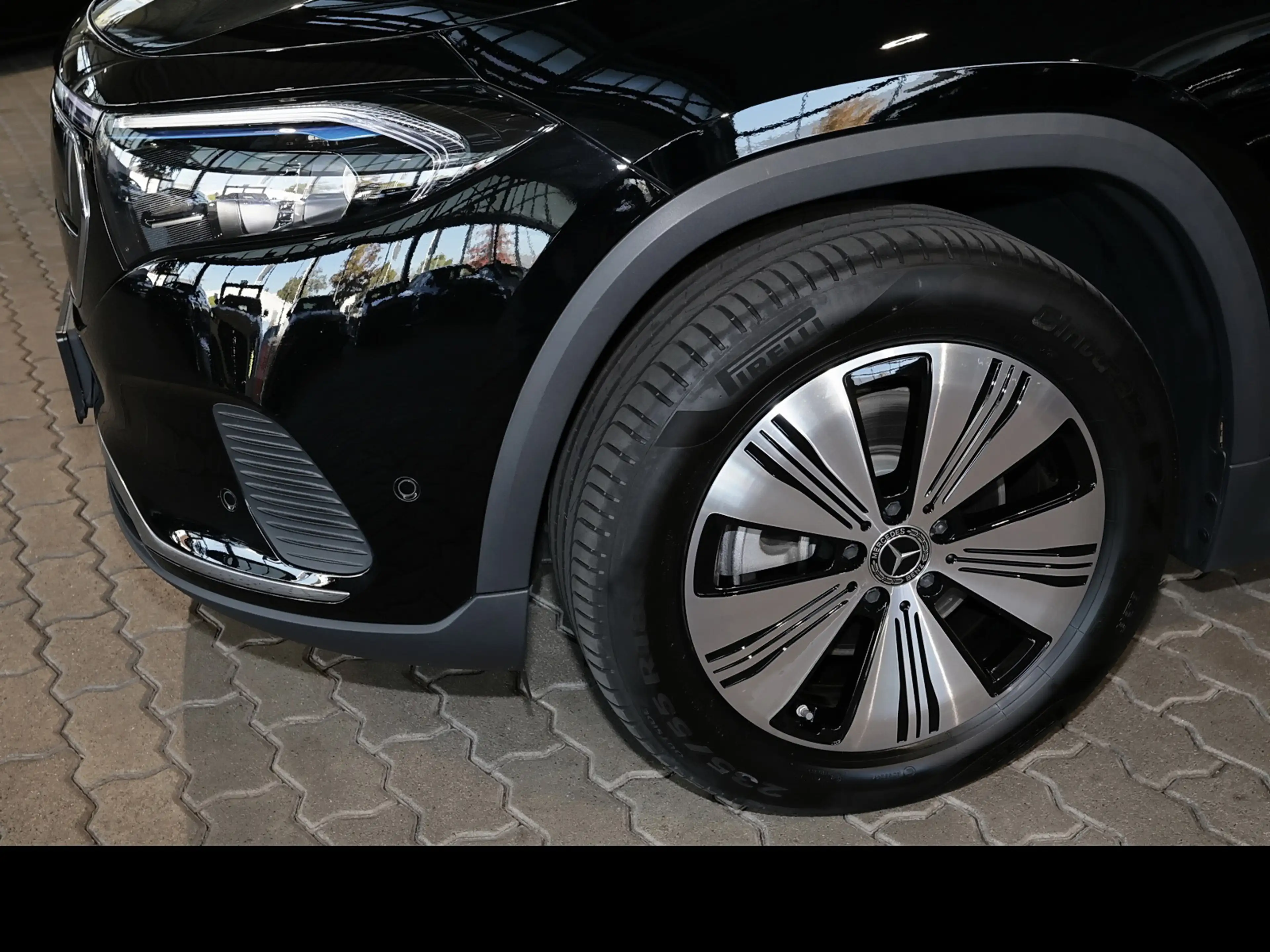 Mercedes-Benz EQA 250 Progressive AHK+KAMERA+DISTRONIC+LED+18" — photo 5