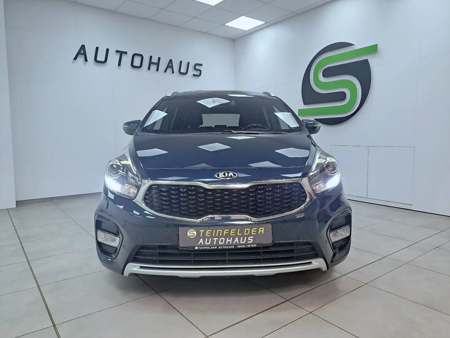 Kia Carens 1.7CRDI / PANORAMA / 7SITZER / AHK Blau - 2