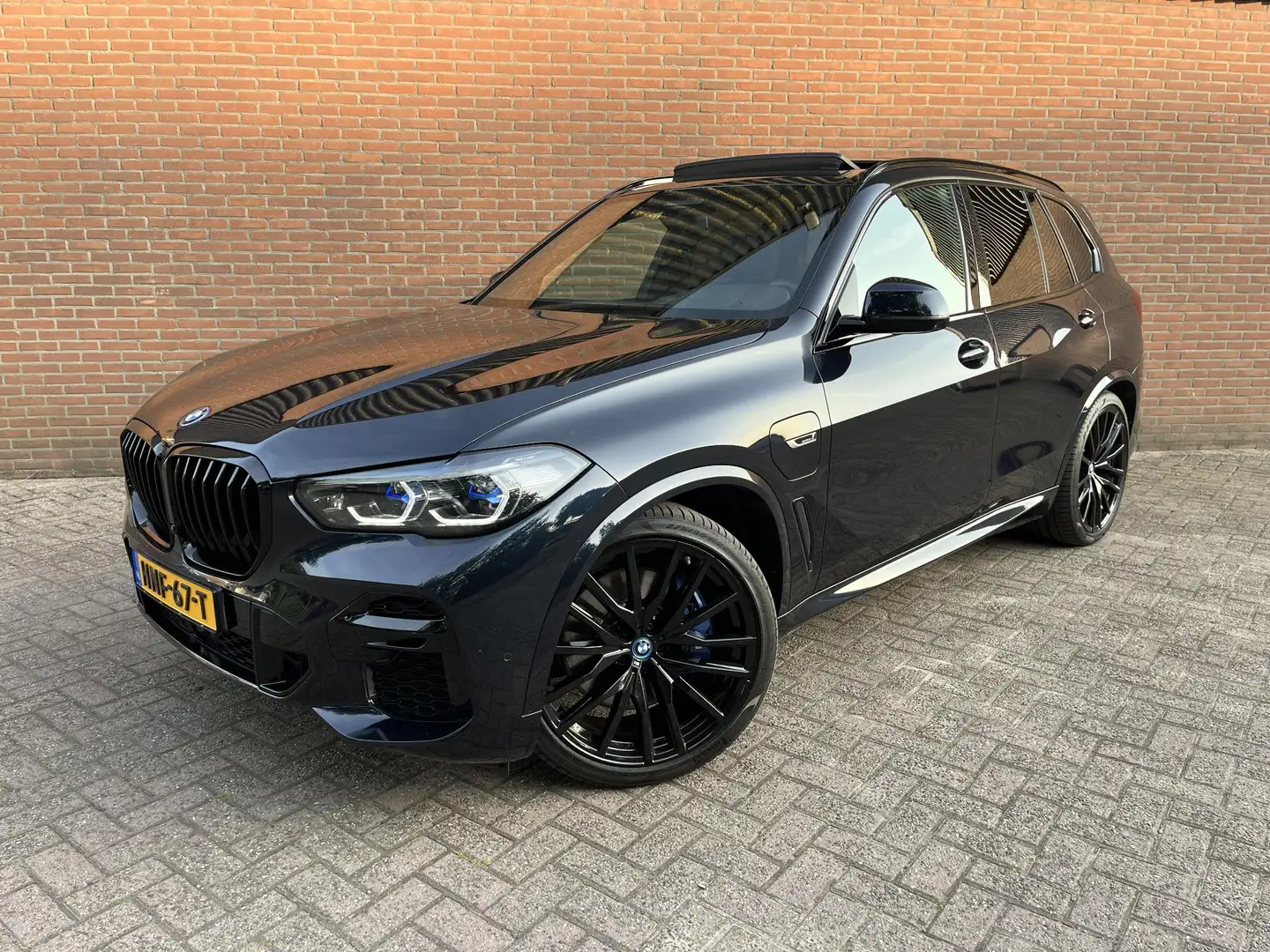 BMW X5 xDrive45e High Executive M-Sport - 22inch - 1