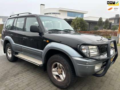 Toyota Land Cruiser 90 3.0 D4-Dautomaat nieuwe a.p.k. airco 5 persoons