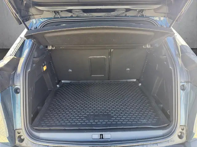 Peugeot 3008 view 7
