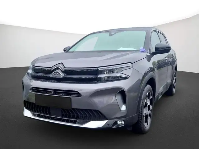 Citroen C5 Aircross view 2