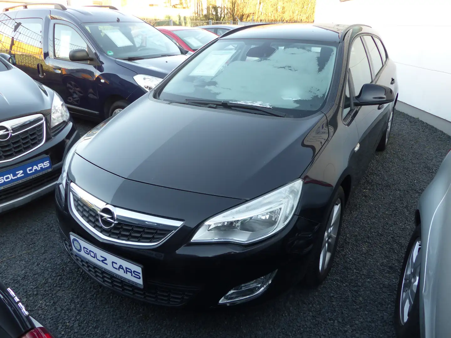 Opel Astra Sports Tourer Noir - 1