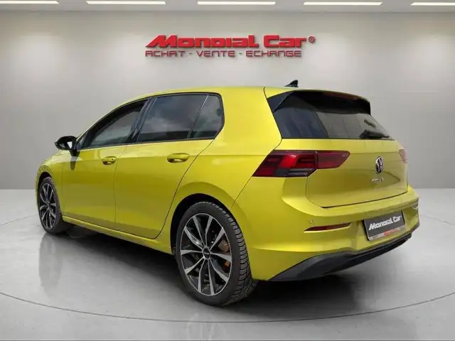 Volkswagen Golf view 4