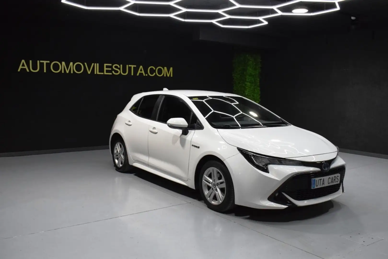 Toyota Corolla 125H Active Tech Blanc - 2