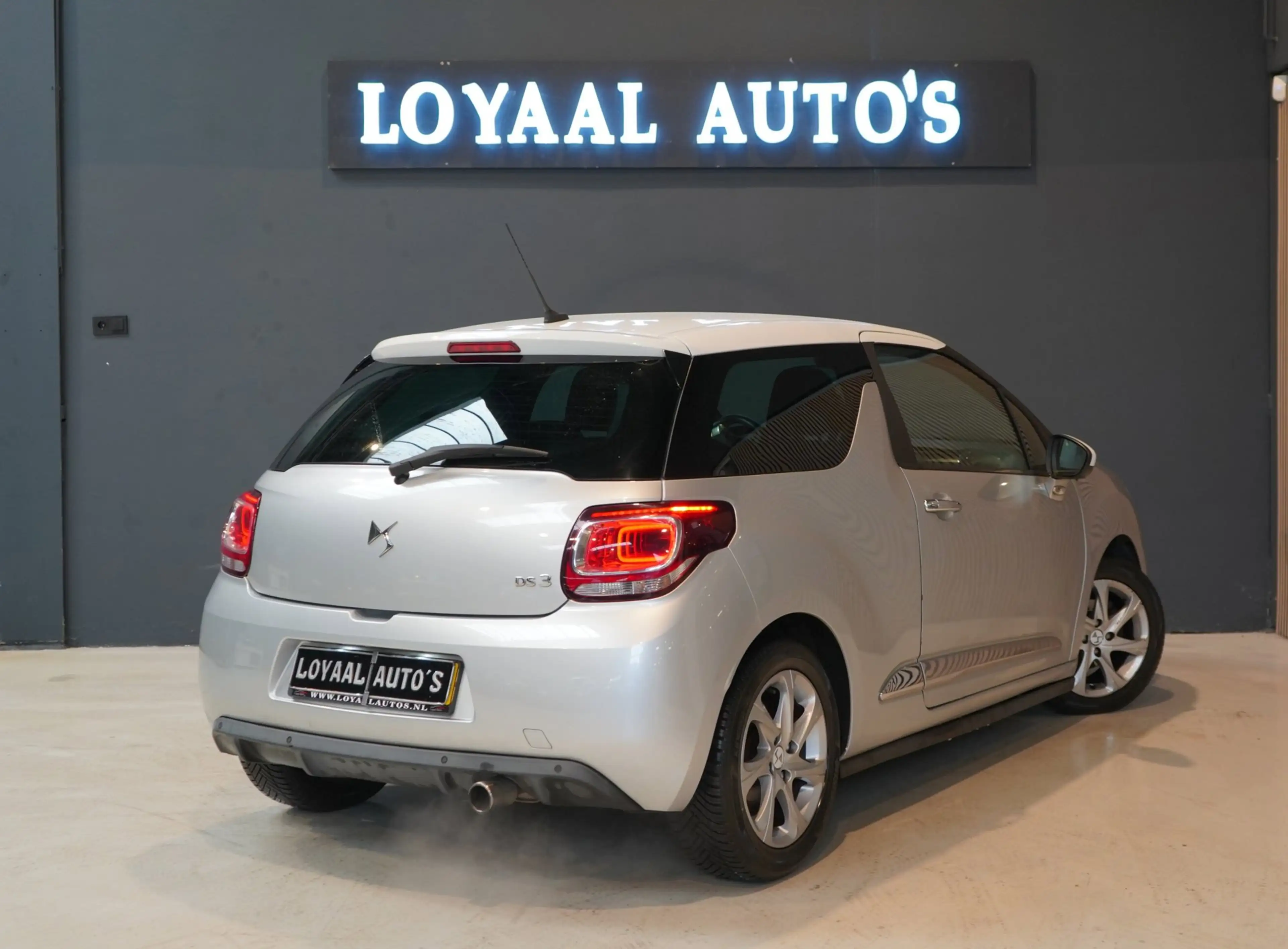 DS Automobiles DS 3 1.2 PureTech So Chic | AUT | CRUISE | PDC | AIRCO — photo 8