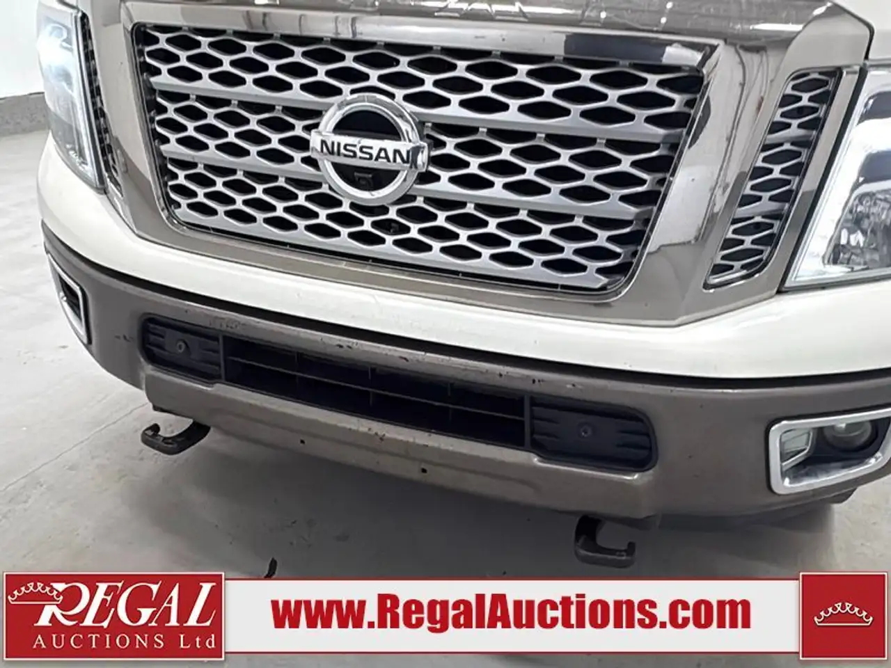 Nissan Titan XD снимка Nissan Titan XD