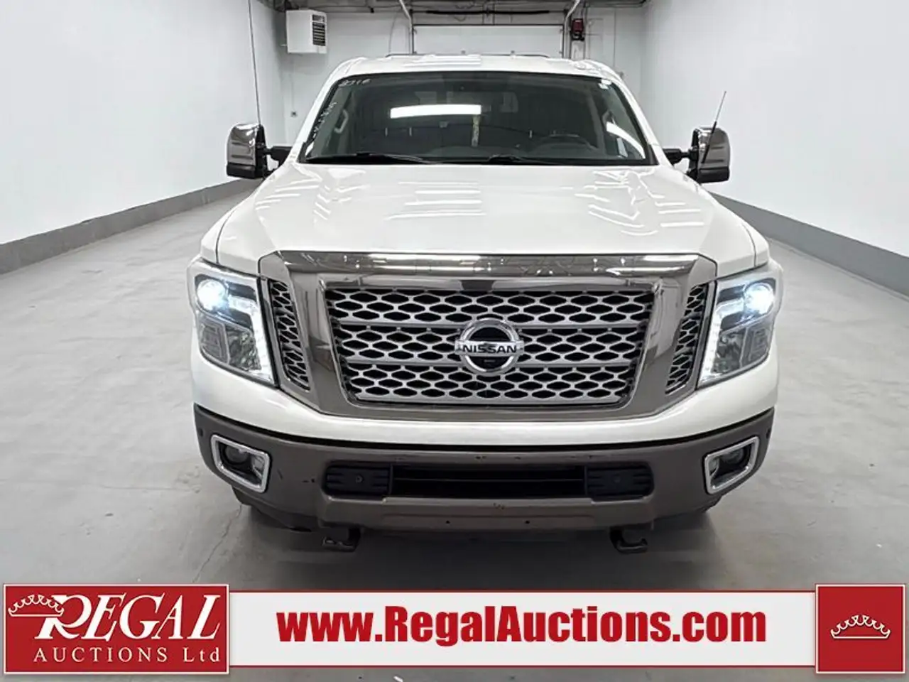Nissan Titan XD снимка Nissan Titan XD