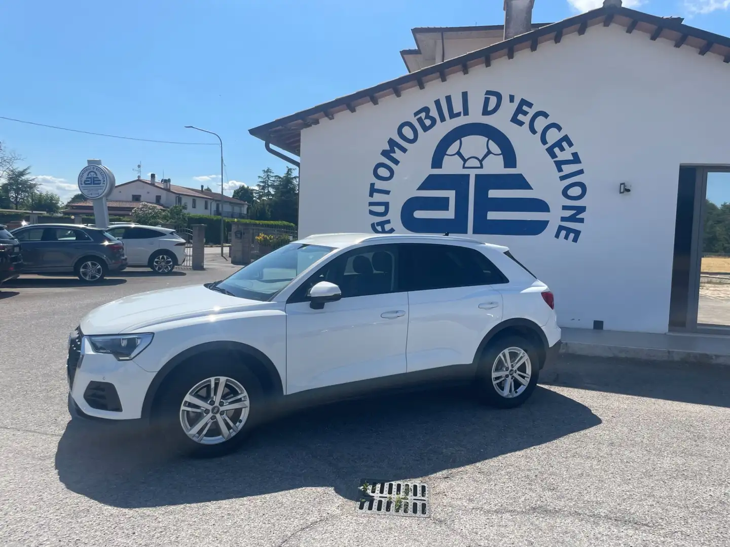 Audi Q3 35 TDI quattro S tronic Business Advanced Bianco - 2