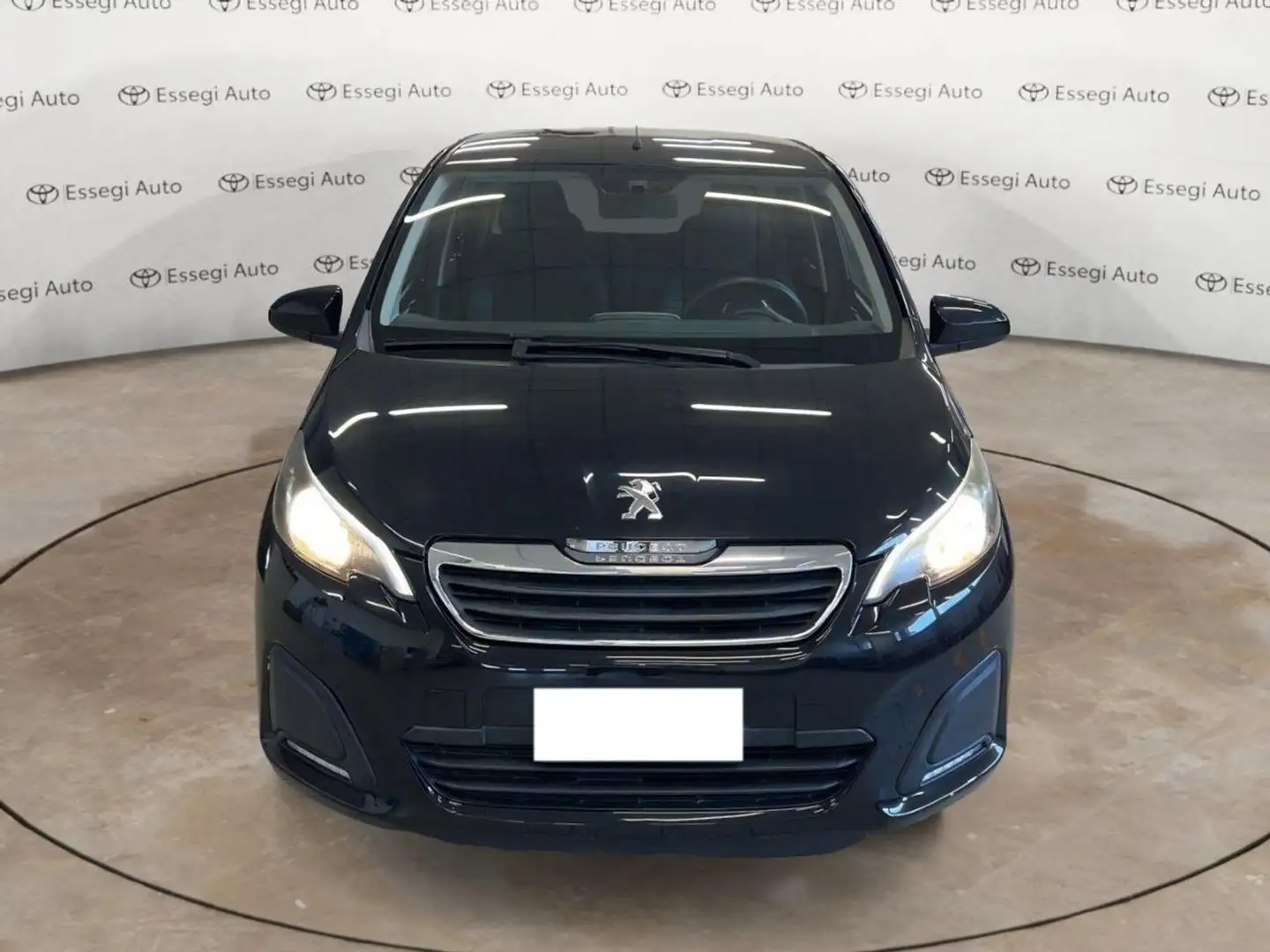 Peugeot 108 VTi 68 5 porte Active Schwarz - 2