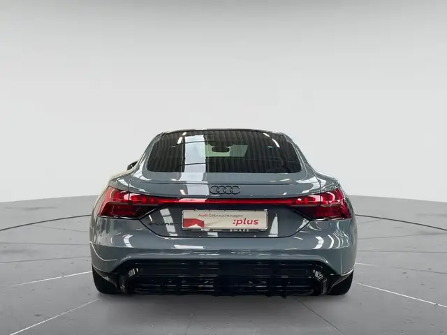 Audi E-Tron GT view 6