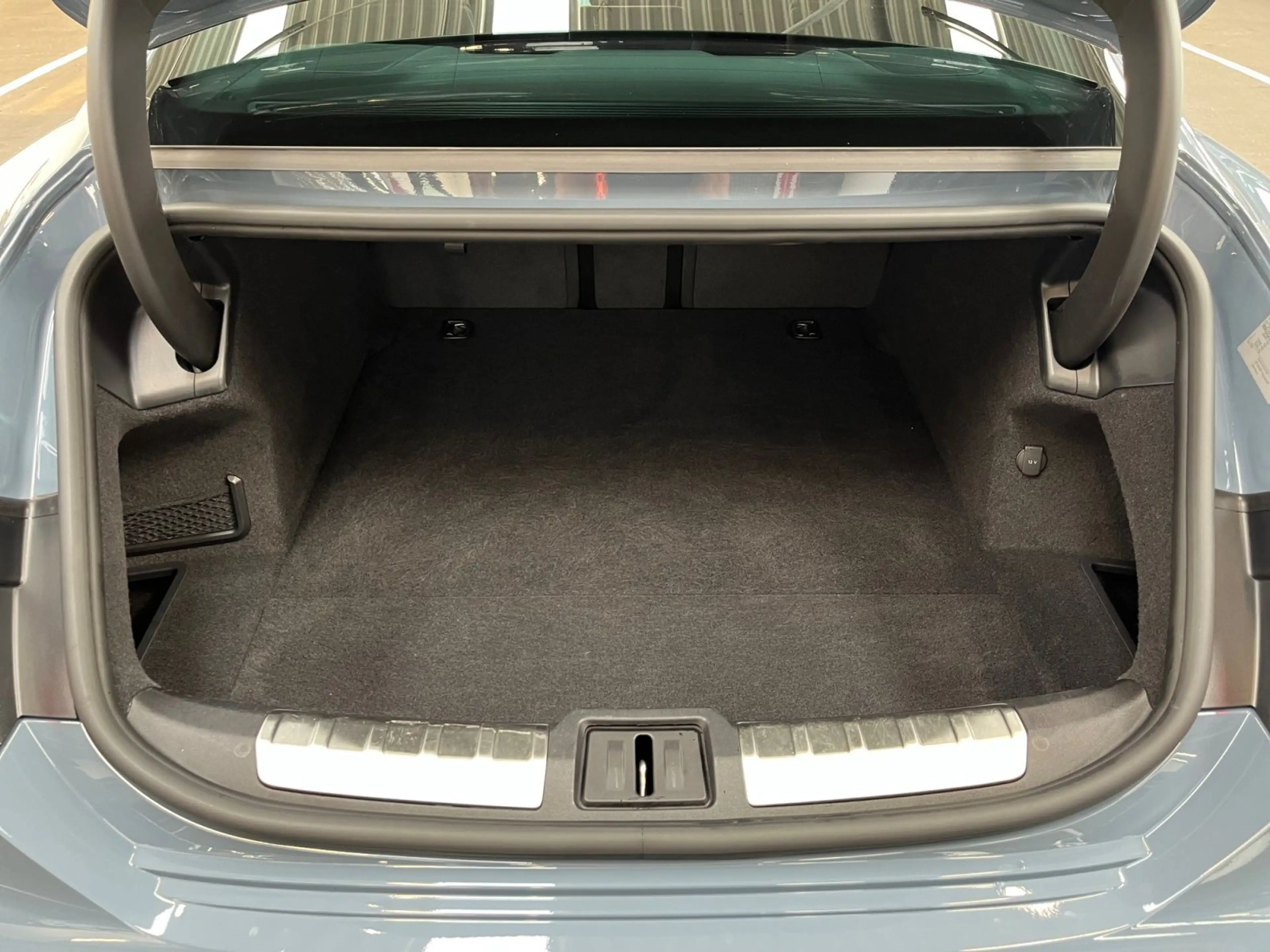 Audi e-tron GT 360°/LUFT/PANO/21"/MASSAGE/TOU — photo 11