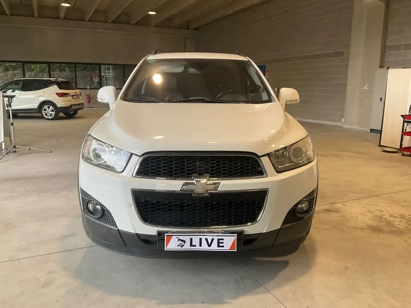 Chevrolet Captiva 2.4 167CV 7POSTI ! 1 PROPRIETARIO ! MODELLO NUOVO Bianco - 2