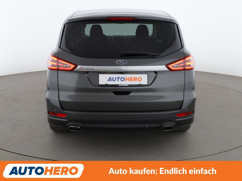 Ford S-Max 2.0 TDCi EcoBlue Titanium — photo 5