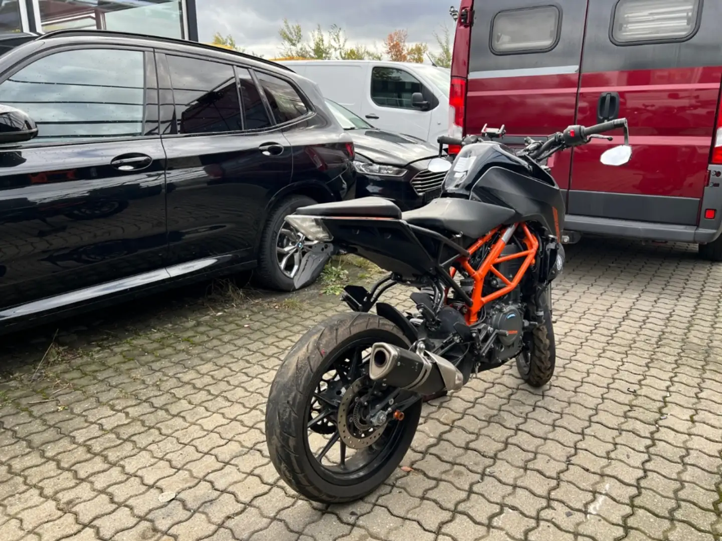 KTM 390 Duke Gri - 2