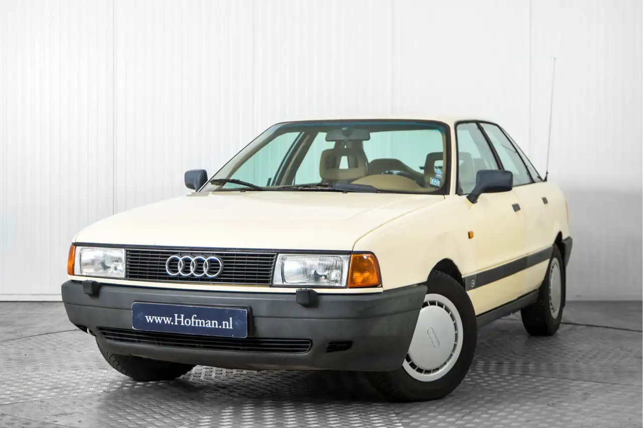 Audi 80 1.8, foto 3