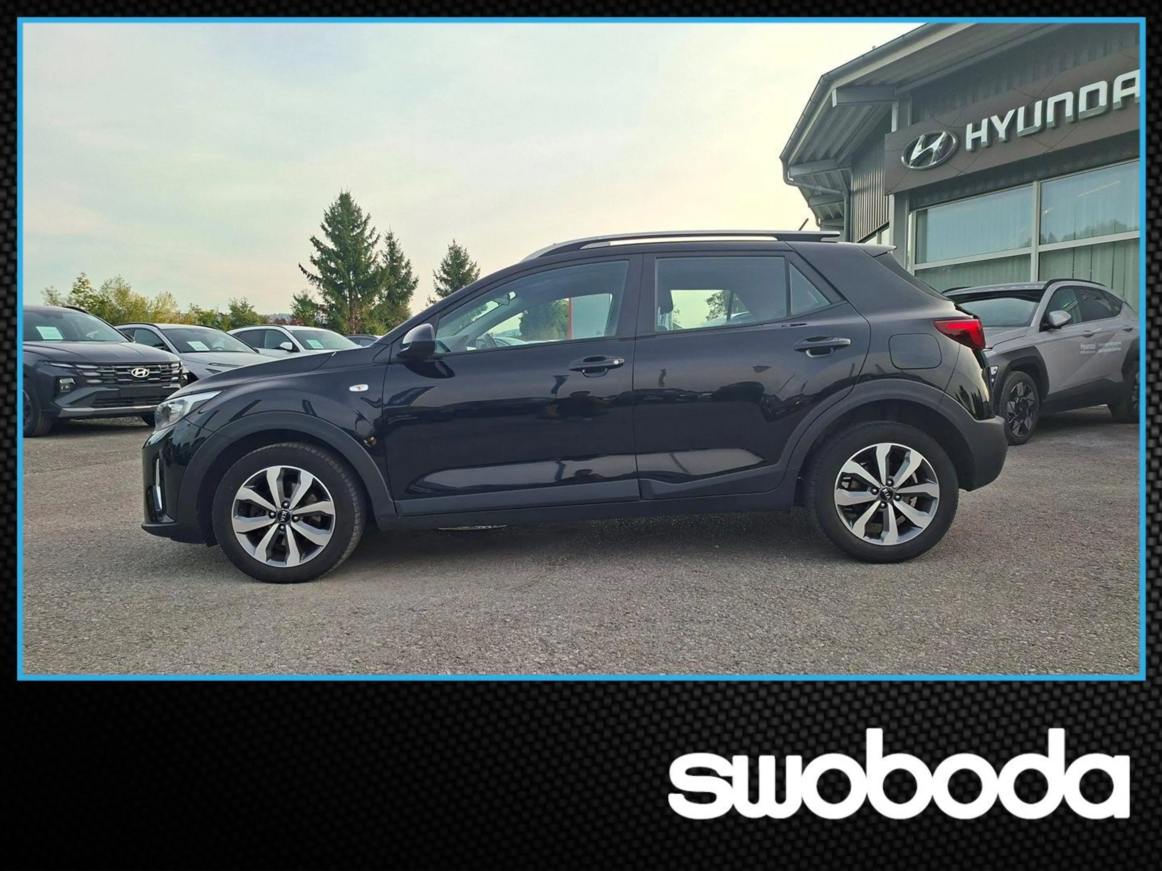 Kia Stonic 1,25 MPI ISG Silber — photo 8