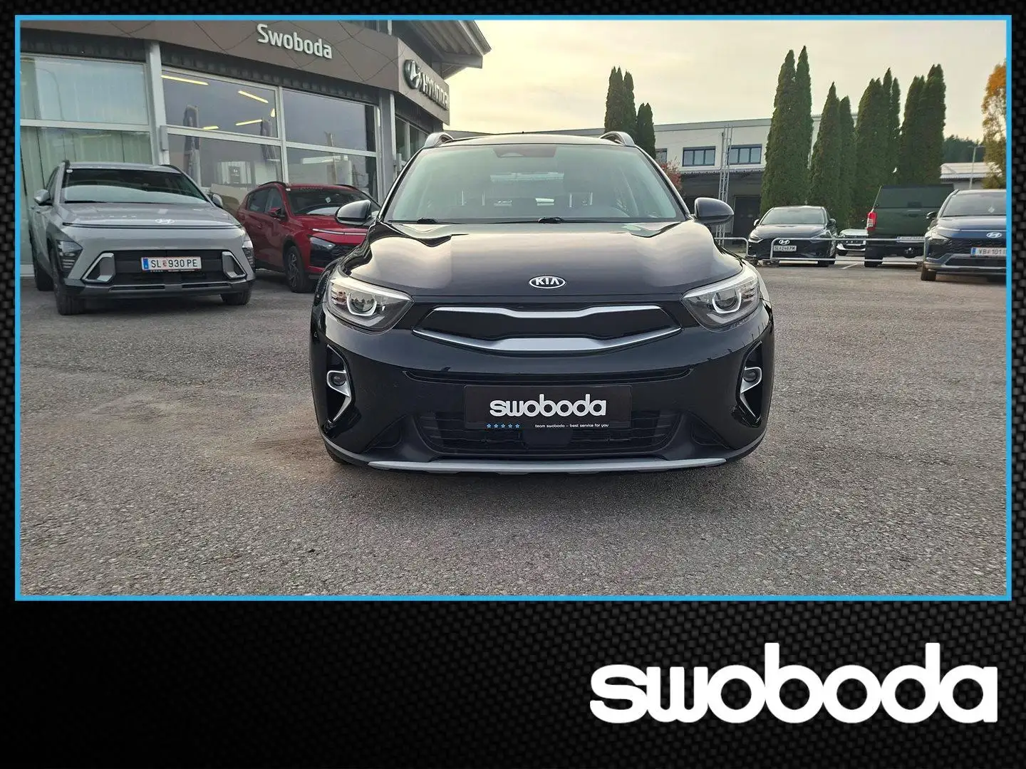 Kia Stonic 1,25 MPI ISG Silber Schwarz - 2