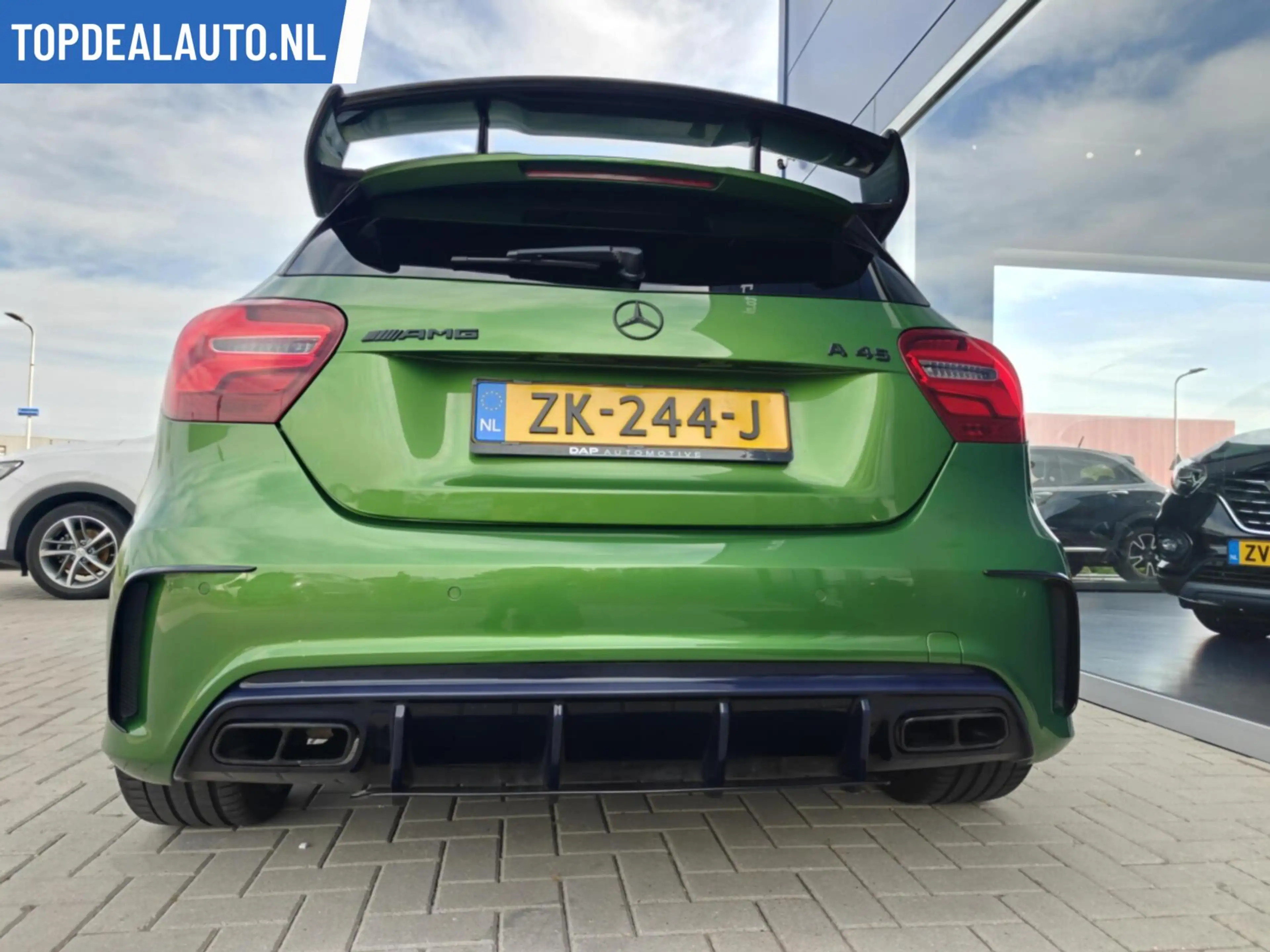 Mercedes-Benz A 45 AMG 4MATIC Aeropakket — photo 22