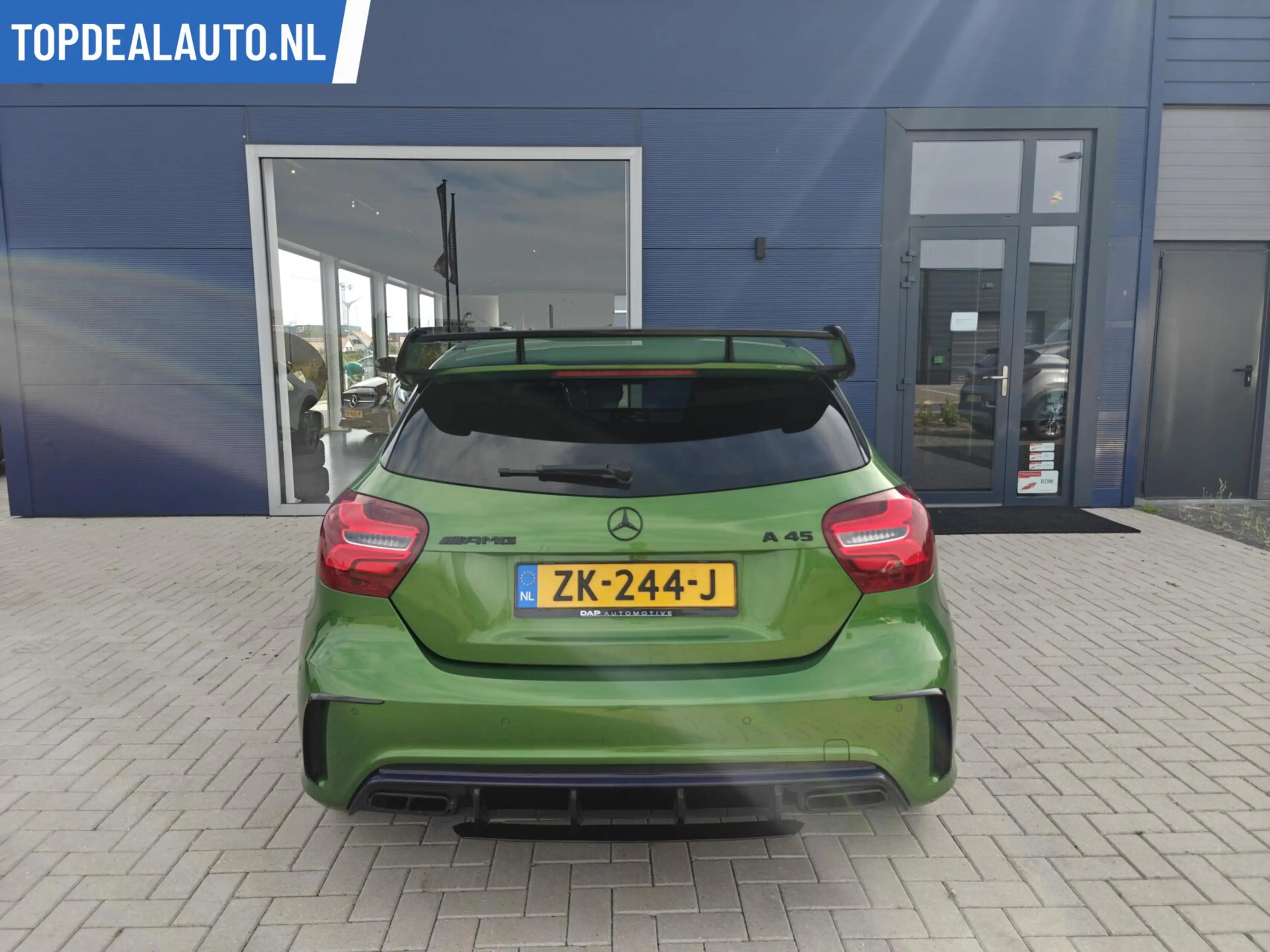 Mercedes-Benz A 45 AMG 4MATIC Aeropakket — photo 14