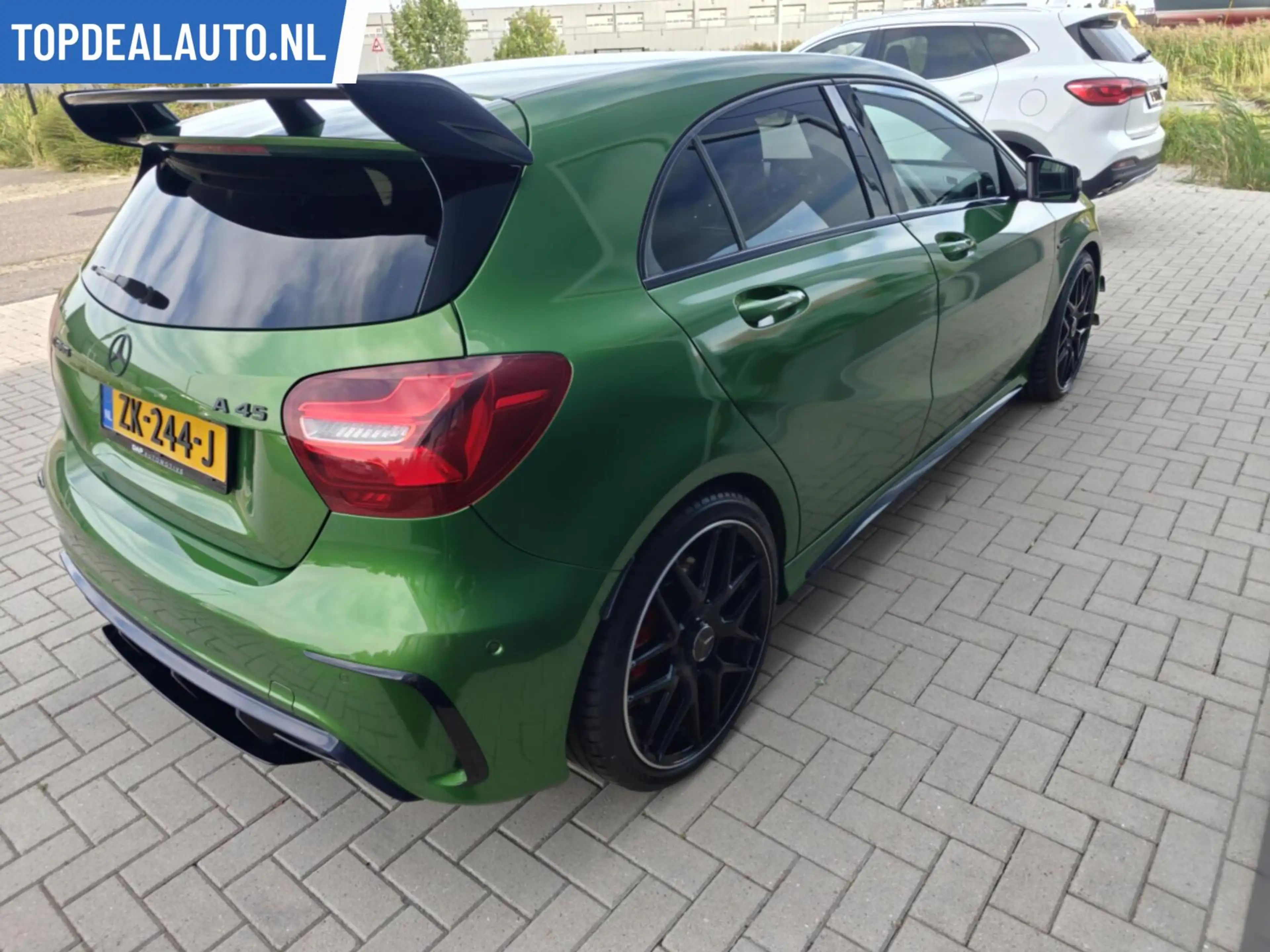 Mercedes-Benz A 45 AMG 4MATIC Aeropakket — photo 16