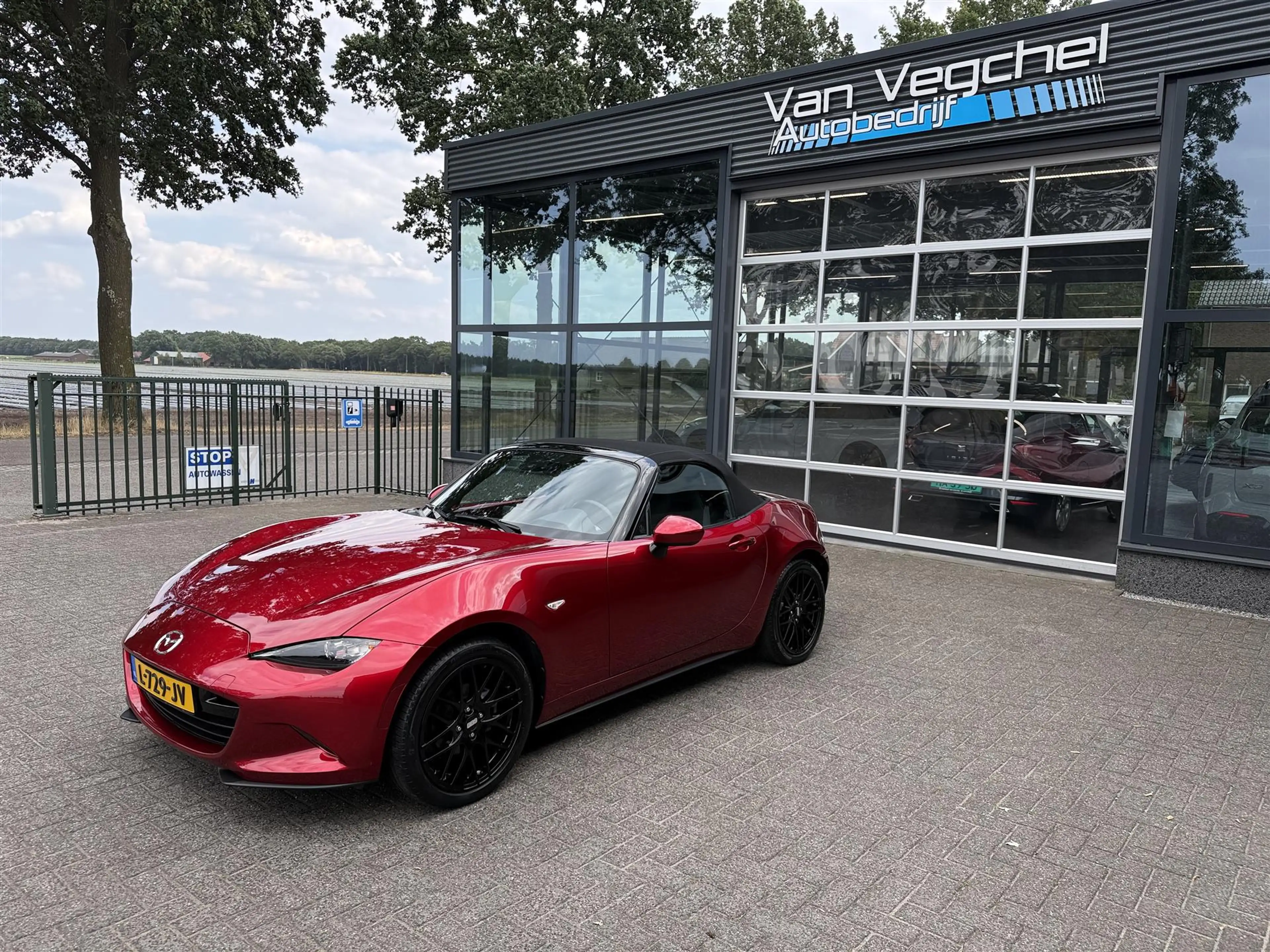 Mazda MX-5 1.5 SkyAc-G 132 Lux.