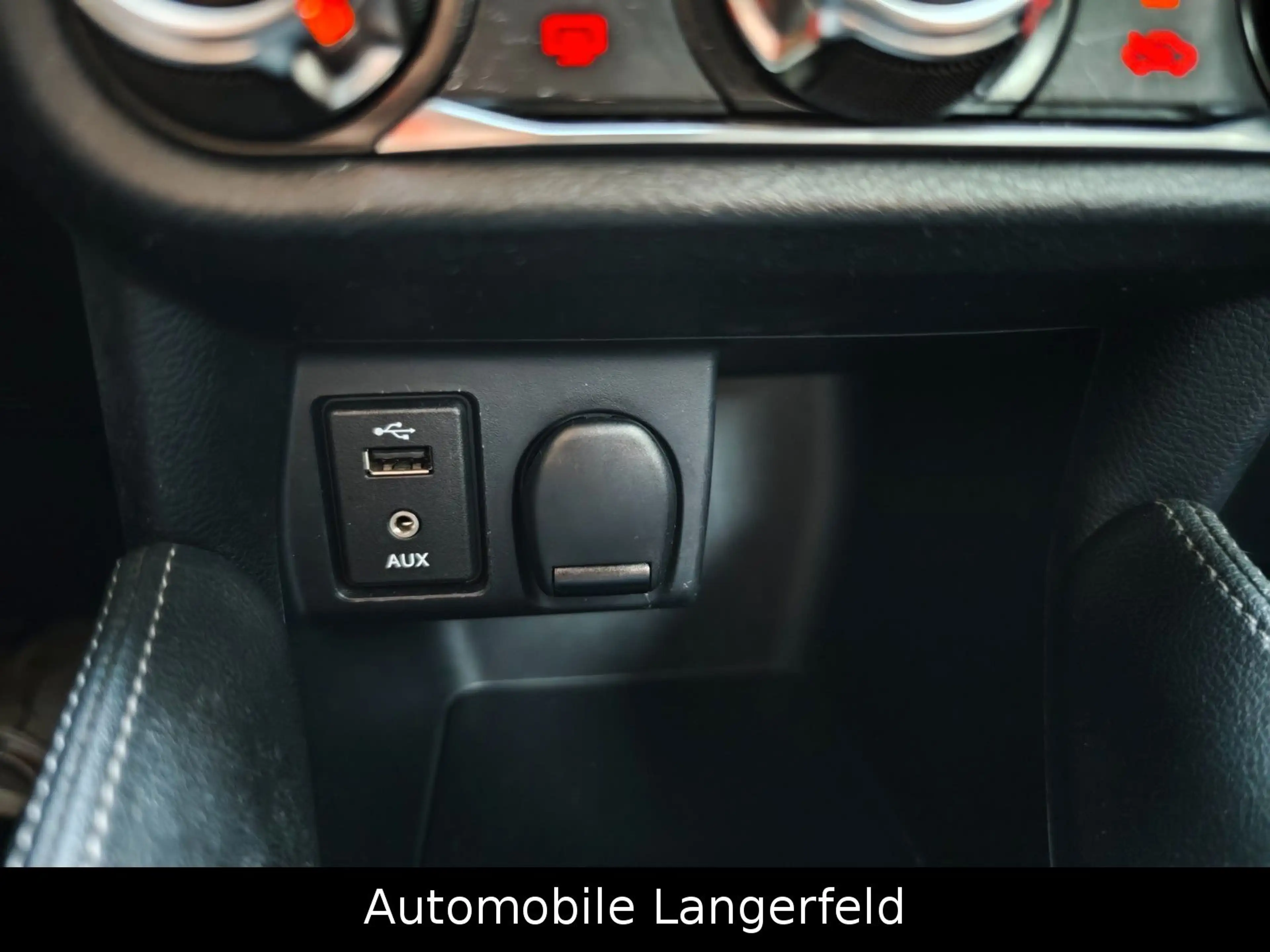 Nissan Micra Visia Plus TEMPOMAT KLIMA BLUETOOTH — photo 15