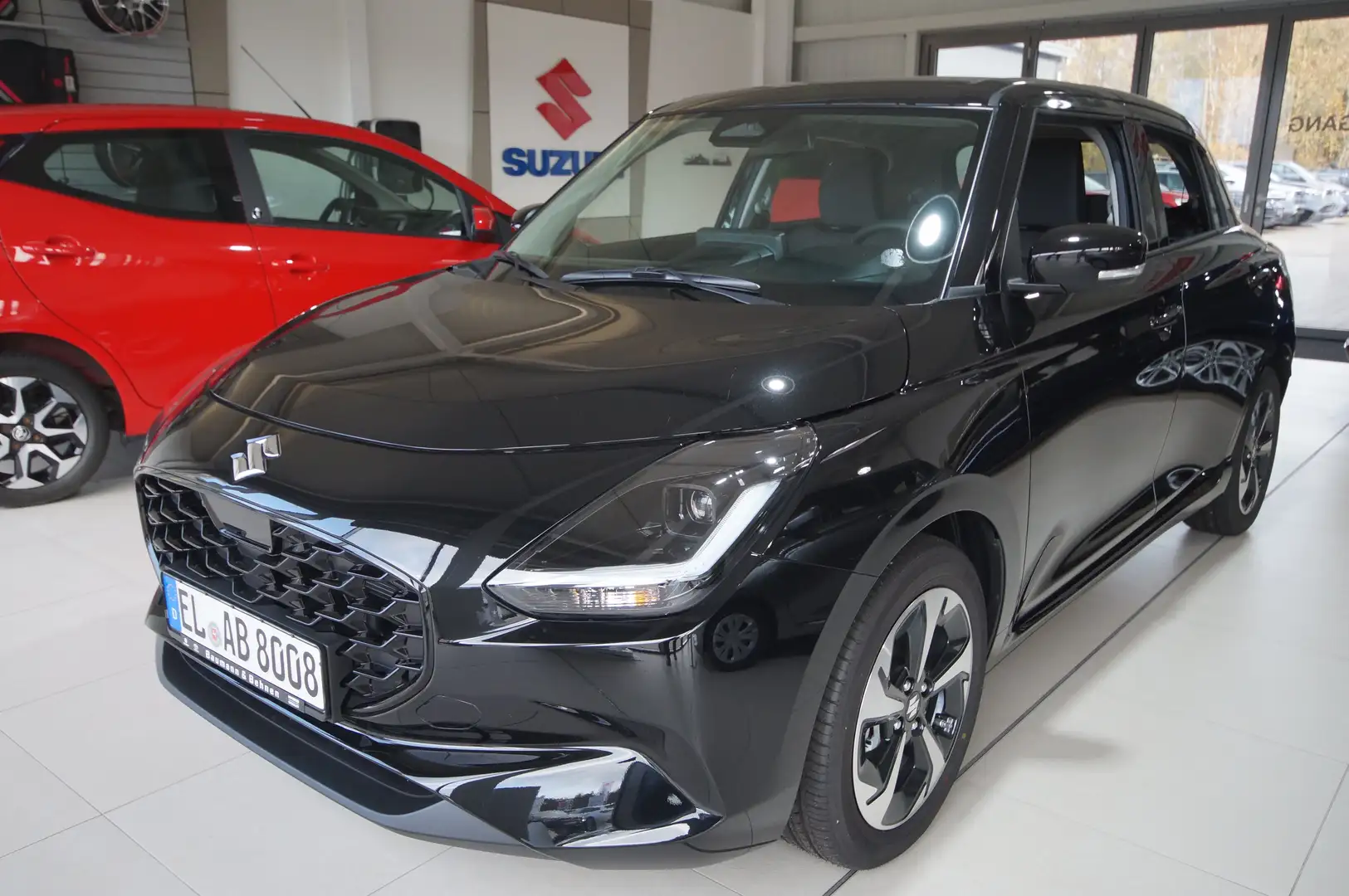 Suzuki Swift Comfort PLUS - höchste Ausstattung! Schwarz - 1